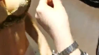 巨乳大学生为了钱什么都愿意
