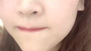 亚洲专区身材正点颜值上佳风情万种的辣妹一直被模仿，从未被超越