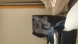 影视大全高清版被路过的小姑凉发现车上口交中的小情人