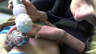 拉丁裔少女Reene Delacruz从她的继父那里得到POV手交和口交