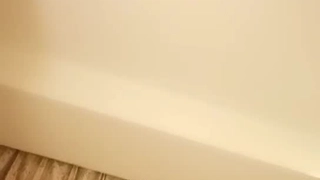 淫乱多人聚会群P玩的爽